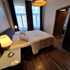 residence-moravia-apartments.karlovyvary-hotels.com/