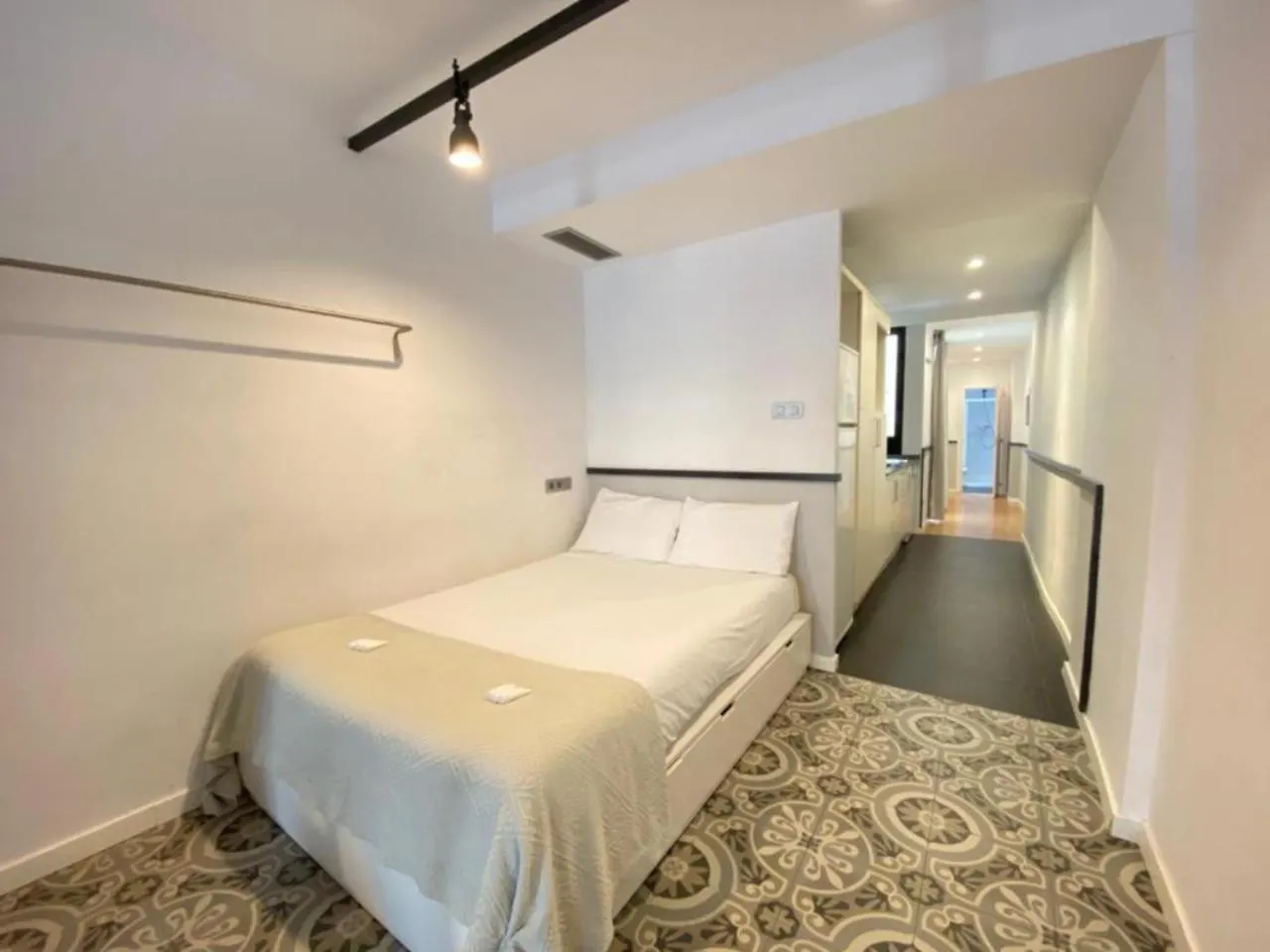 Liceu Apartments By Gaiarooms Barcellona