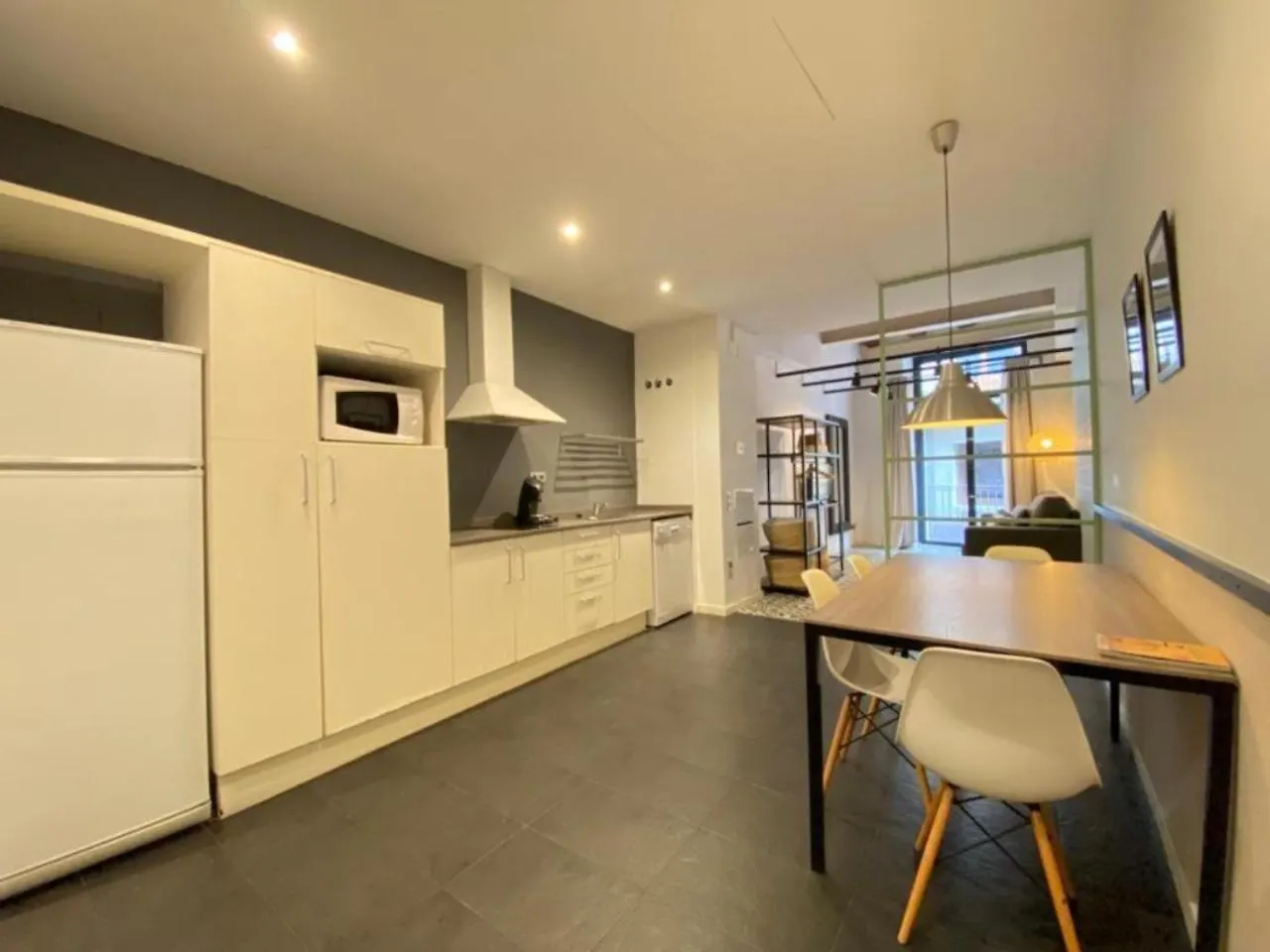 Liceu Apartments By Gaiarooms Barcellona